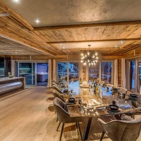 5br Stunning Chalet In Pool&sauna Villa