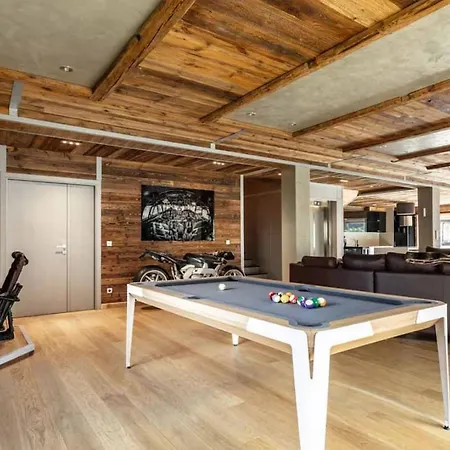 5br Stunning Chalet In Pool&sauna Villa