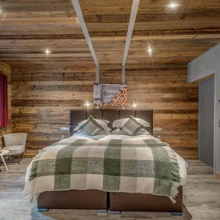 5br Stunning Chalet In Pool&sauna * Tignes